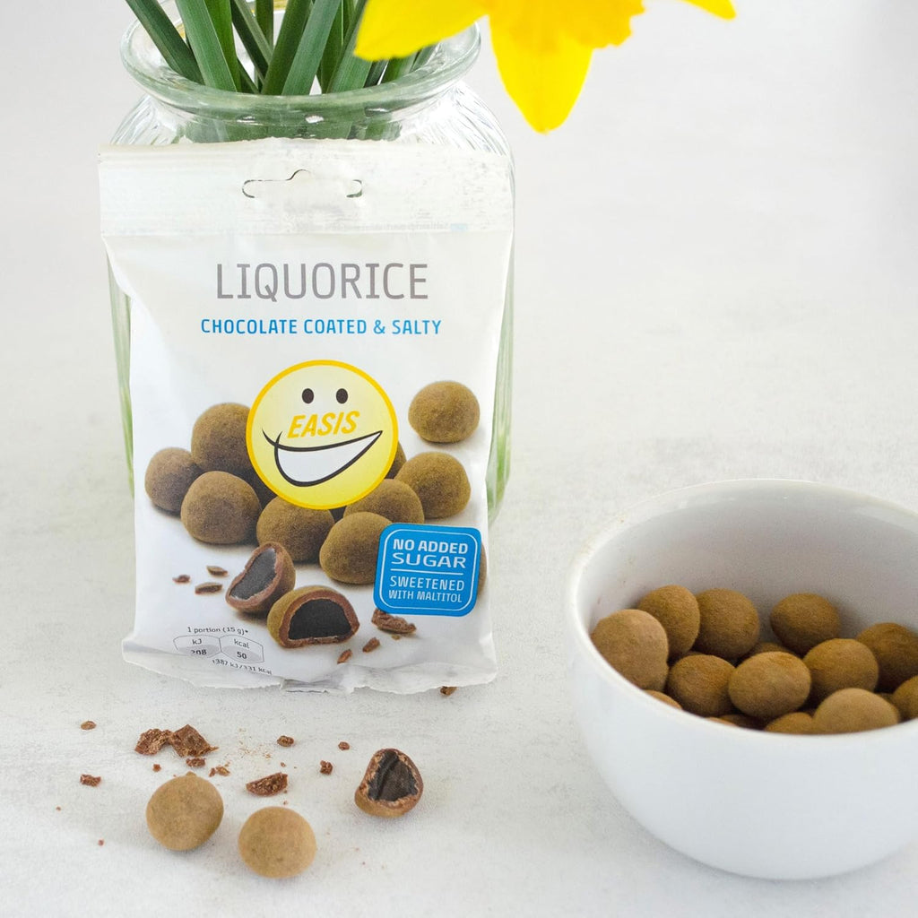 EASIS Dänische Lakritz-Kugeln ohne Zuckerzusatz | Salzige Lakritzkerne in Vollmilchschokolade & Lakritzpulver | Süßungsmitteln natürlichen Ursprungs | Gourmet Schokolade Geschenk, 75g