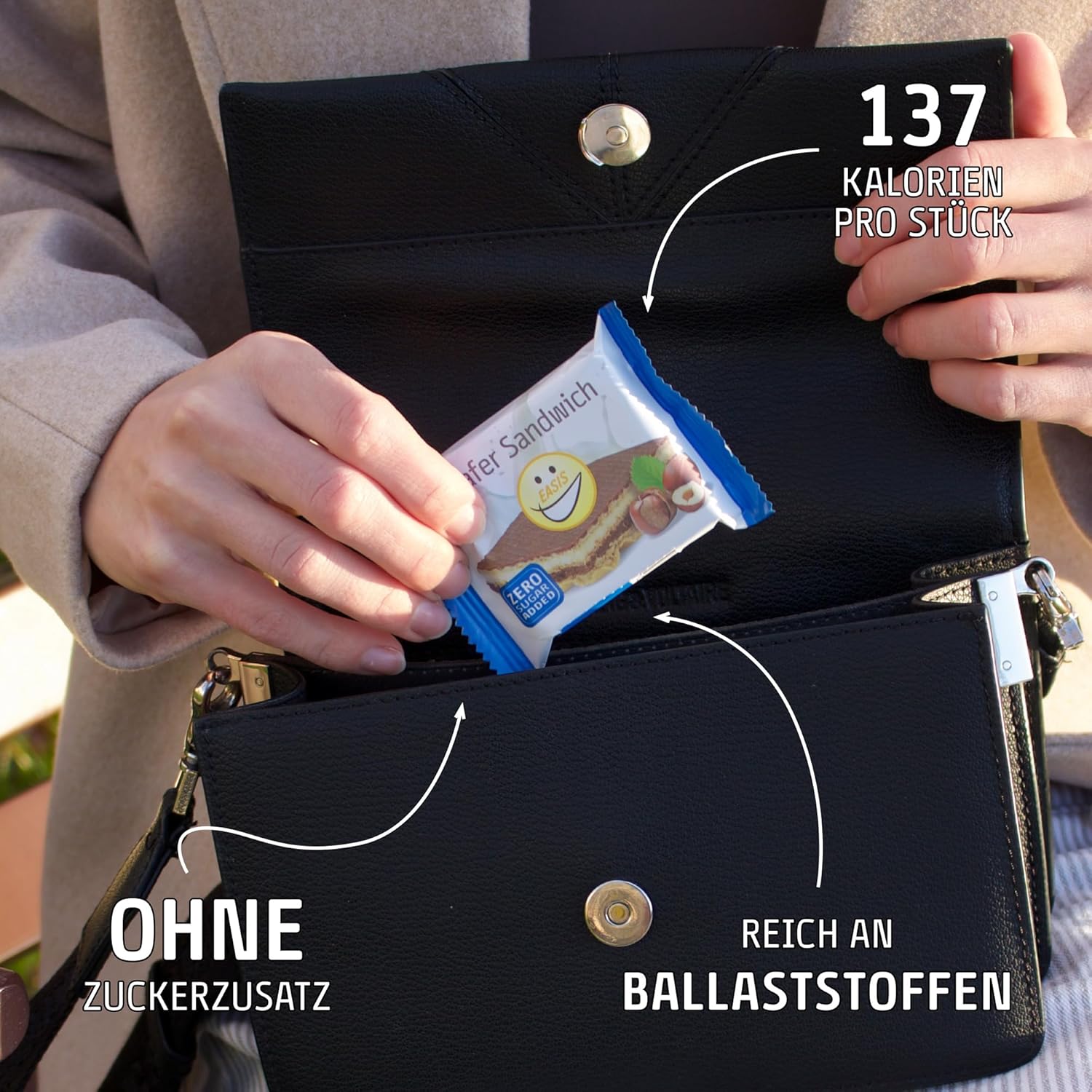 EASIS Knusprige Waffel Sandwich Ohne Zuckerzusatz | Waffelschnitte mit Milchschokolade, Haselnusscreme & Vanillecreme | Kalorienarme Süßigkeiten | Waffel Kekse mit Hohem Ballaststoffgehalt | 3x25g